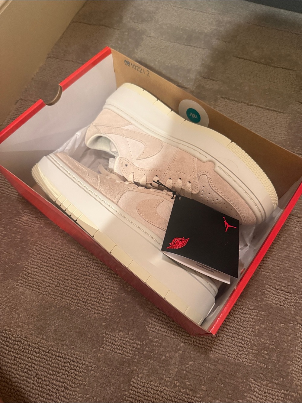 Women’s Air Jordan 1 Elevate Low in Sail/Coconut Milk